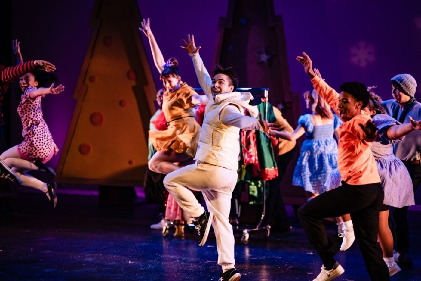Interview: Choreographer Bethany White Shares the Magic of A CHARLIE BROWN CHRISTMAS at Queensbury Theatre  Image