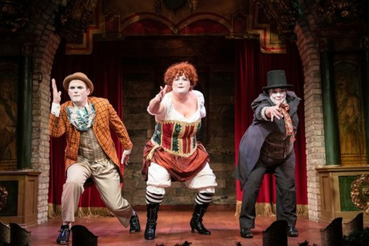 Review: SCROOGE IN ROUGE at Open Eye Theatre  Image