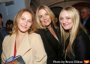 Dakota Fanning and Family @ BroadwayWorld Dakota Fanning and Family Photo