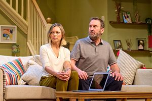 Sarah Alexander and Lee Mack Photo