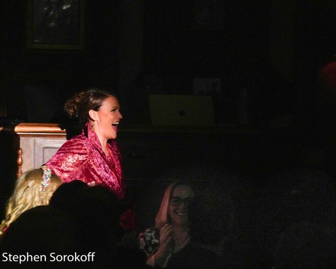 Photos: Lisa Howard Brings Her Holiday Special to 54 Below  Image