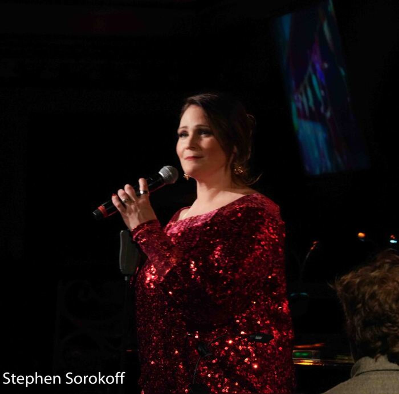 Photos: Lisa Howard Brings Her Holiday Special to 54 Below  Image