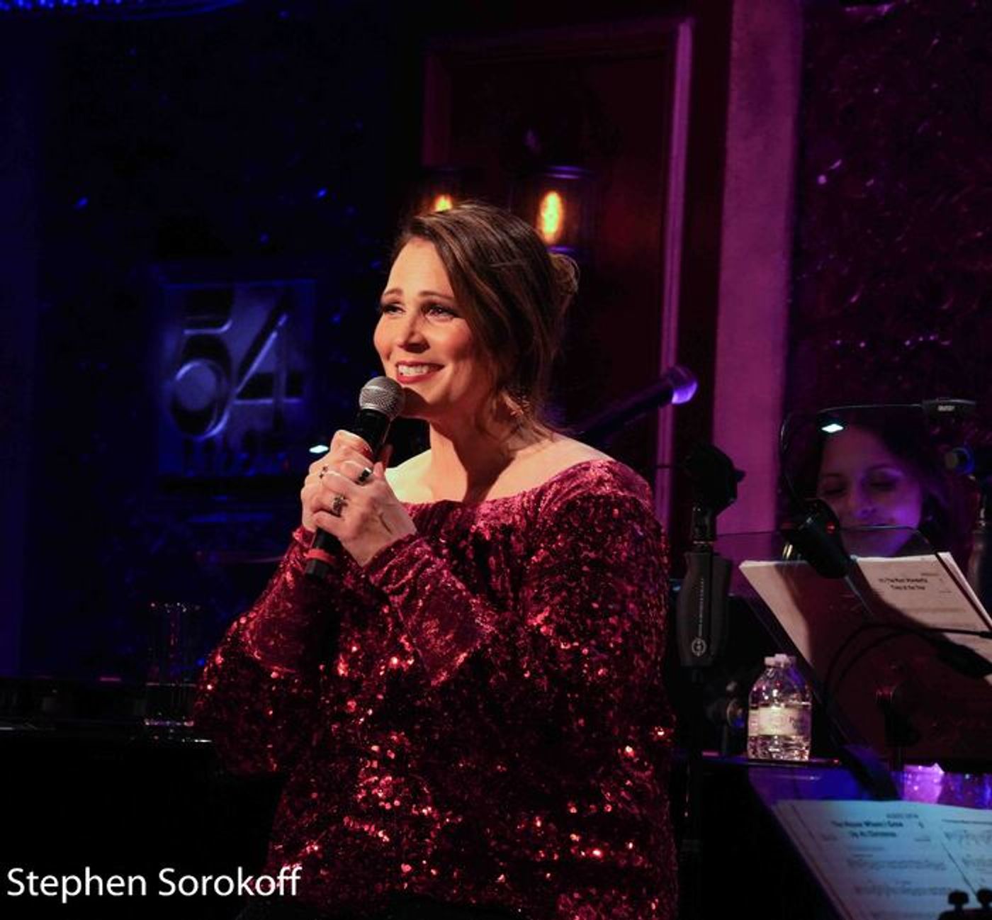 Photos: Lisa Howard Brings Her Holiday Special to 54 Below  Image