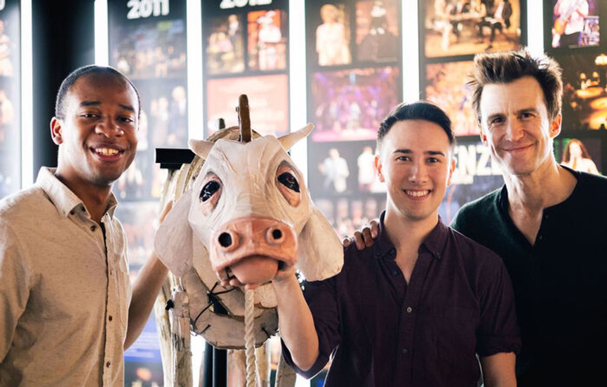 Gavin Creel, Cole Thompson and Kennedy Kanagawa with Milky White at 
