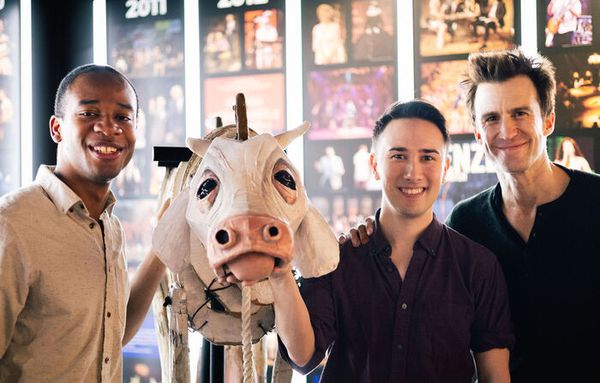 Gavin Creel, Cole Thompson and Kennedy Kanagawa with Milky White Photo