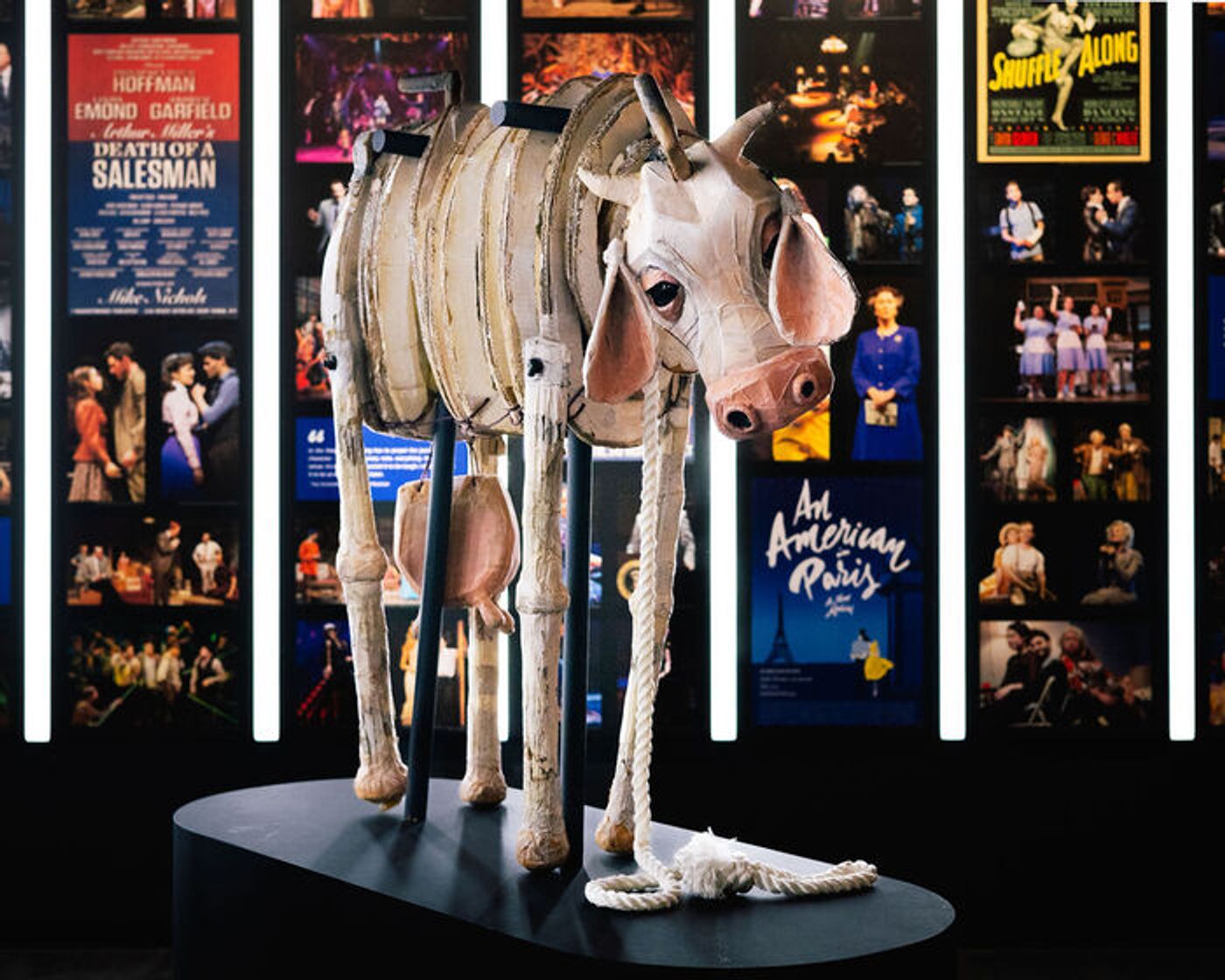 Photos: Gavin Creel, Cole Thompson and Kennedy Kanagawa Celebrate Milky White's Arrival at the Museum of Broadway Photos: Gavin Creel, Cole Thompson and Kennedy Kanagawa Celebrate Milky White's Arrival at the Museum of Broadway Image