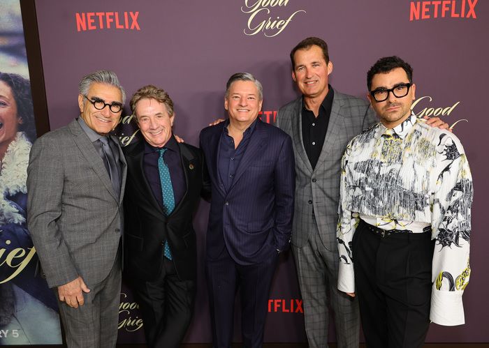 Photos: Inside Netflix's GOOD GRIEF Premiere With Dan Levy, Ruth Negga & More — photo 6 of 17