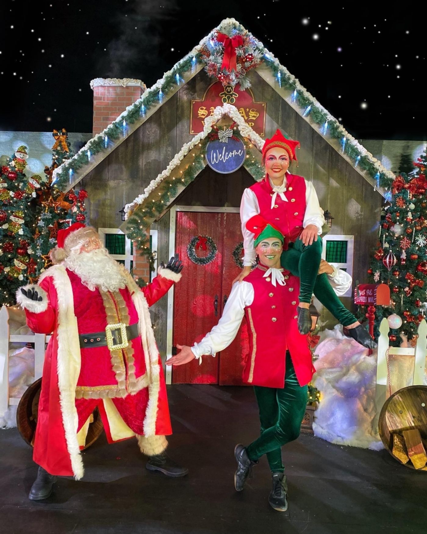 Review: SANTA'S CIRCUS at Montalbán Theatre  Image