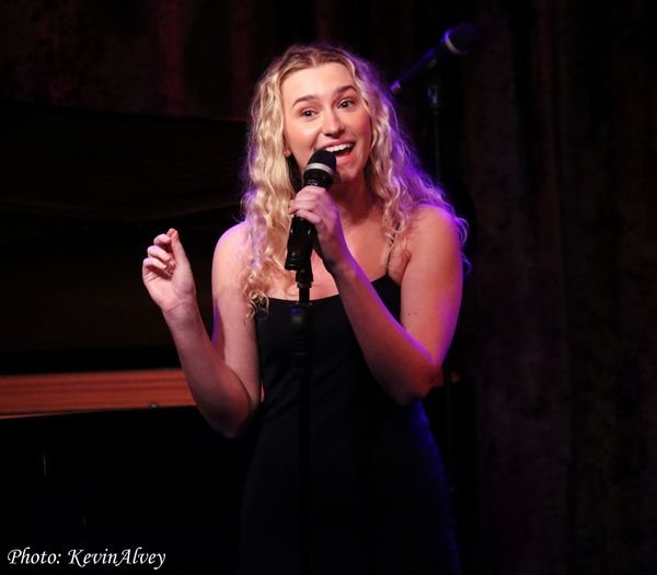 Photos: James Barbour Celebrates The Holidays At Birdland Jazz  Image