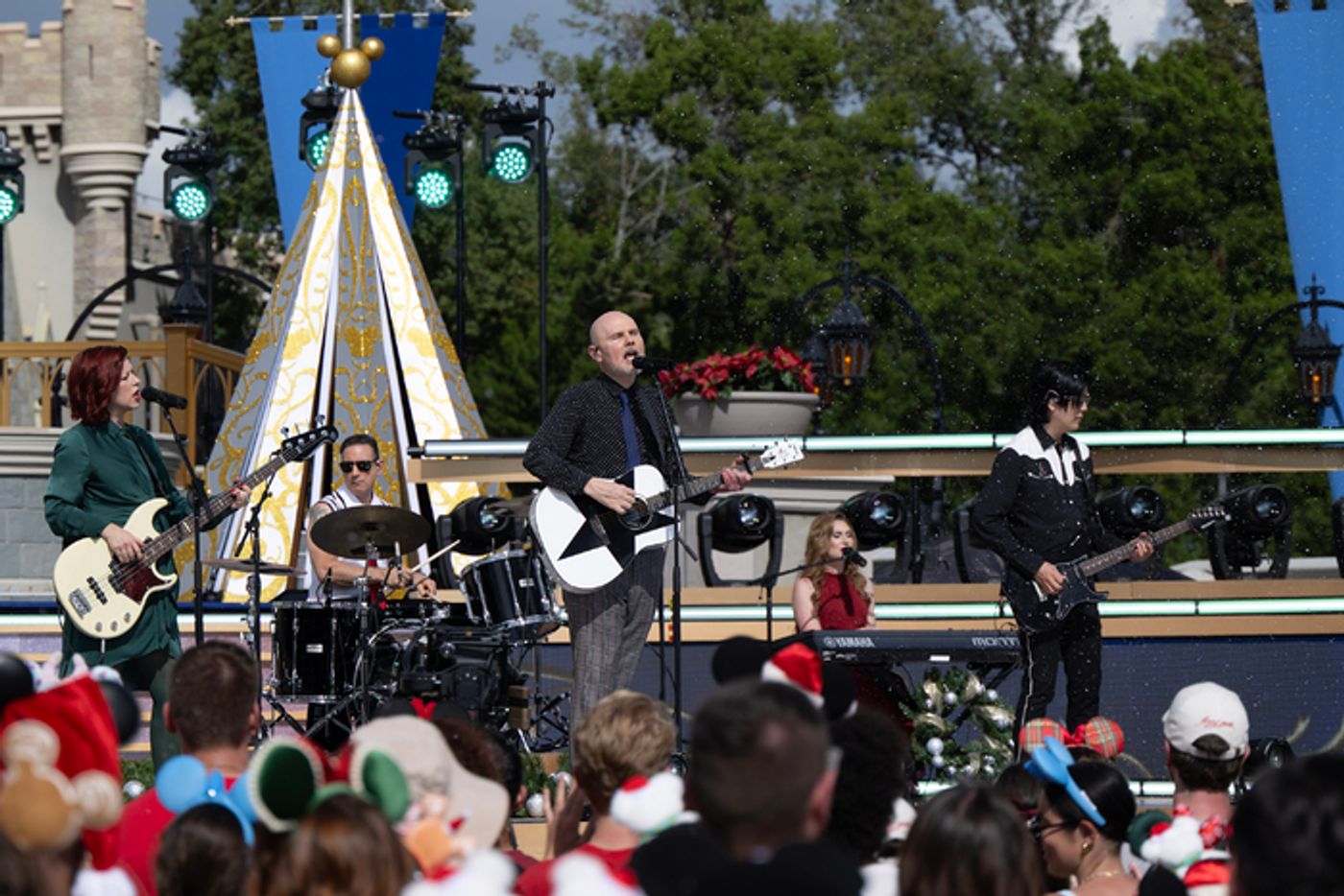 Photos: ALADDIN, Ariana DeBose & More Perform at Disney's Christmas Day Parade Photos: ALADDIN, Ariana DeBose & More Perform at Disney's Christmas Day Parade Image