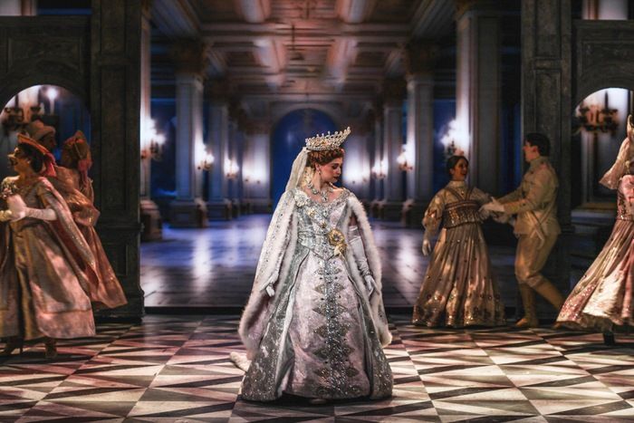 Photos: Get a First Look at ANASTASIA at White Plains Performing Arts Center  Image