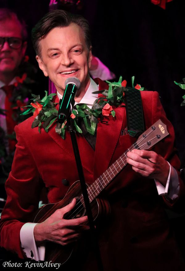 Photos: A SWINGING BIRDLAND CHRISTMAS Storms The Stage For The Fourteenth Year  Image