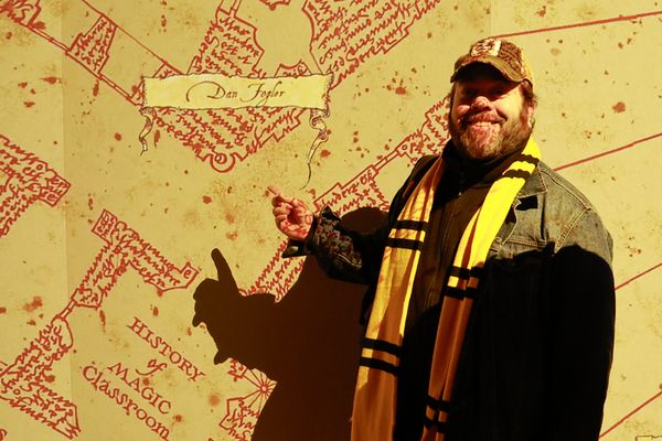  Dan Fogler Photo