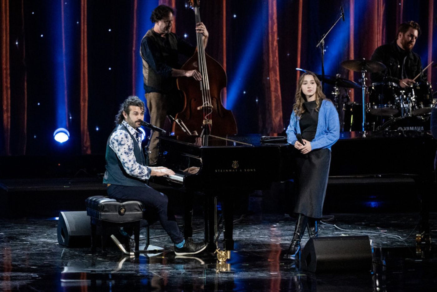 Photos: Go Inside 64th Annual L.A. County Holiday Celebration Photos: Go Inside 64th Annual L.A. County Holiday Celebration Image