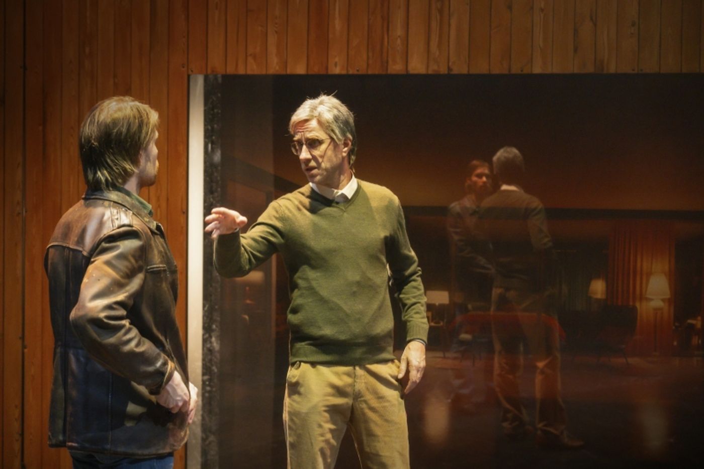 Arvio: Veden varaan on näyttävä Nordic Noir — vaan saisiko ambienssin hetkeksi pois?  Image