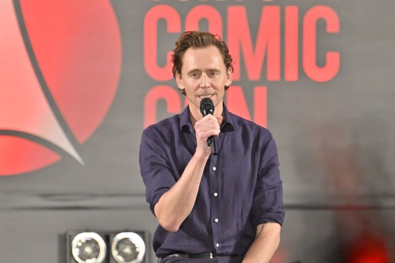 Feature: 'I AM LOKI' - TOM HIDDLESTON at TOKYO COMIC CON 2023 of CELEBRITY STAGE Image
