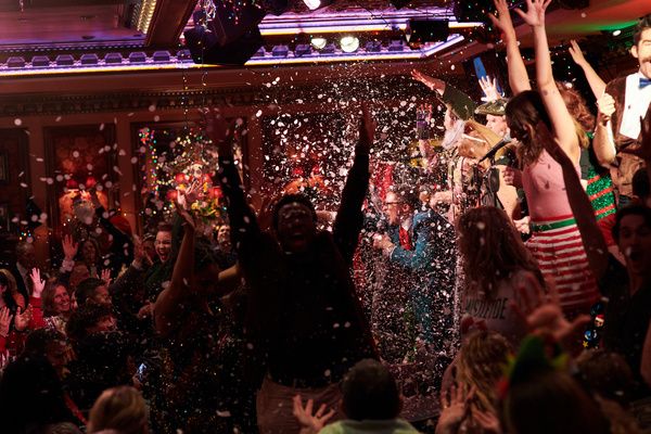 Photos: JOE ICONIS' CHRISTMAS EXTRAVAGANZA Lights Up 54 Below With Unprecedented Holiday Cheer  Image