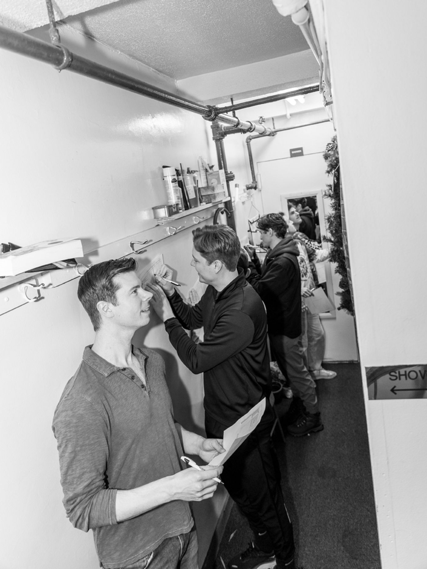 Photos: The Comedian Harmonists of HARMONY Judge HADESTOWN Holiday Dressing Room Door Contest  Image