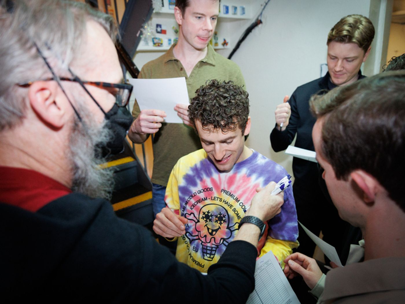 Photos: The Comedian Harmonists of HARMONY Judge HADESTOWN Holiday Dressing Room Door Contest  Image