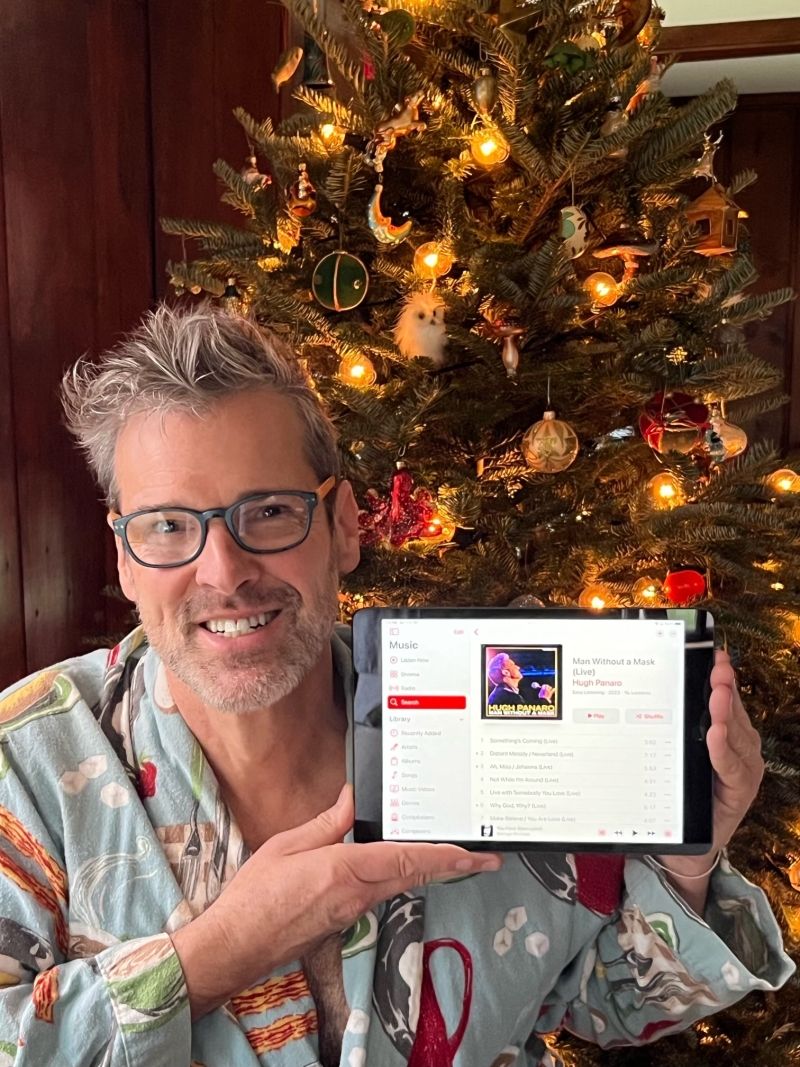 BWW Exclusive: Broadway's Hugh Panaro Gets an Unexpected Surprise for the New Year (A True Story)  Image