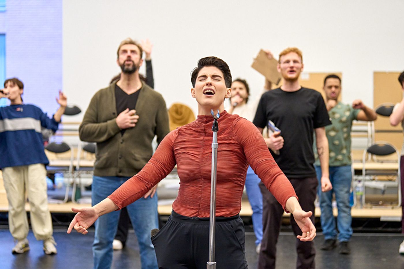Photos: Inside Rehearsals for JUST FOR ONE DAY at The Old Vic  Image