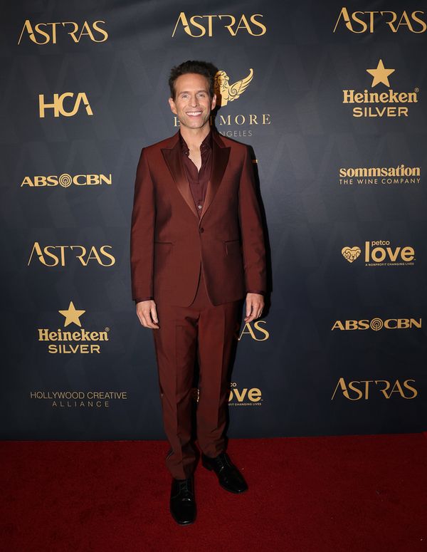 Glenn Howerton Photo