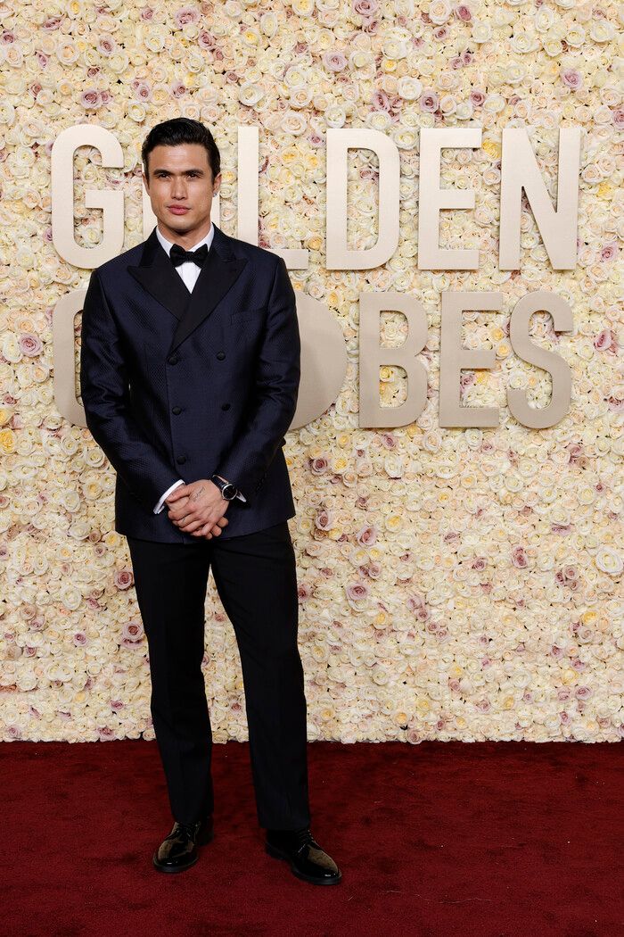 Photos: Inside the Golden Globes With Emma Stone, Taylor Swift & More — photo 32 of 125