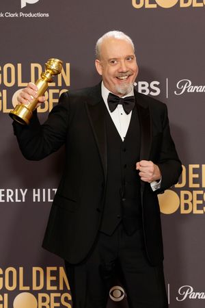 Paul Giamatti Photo