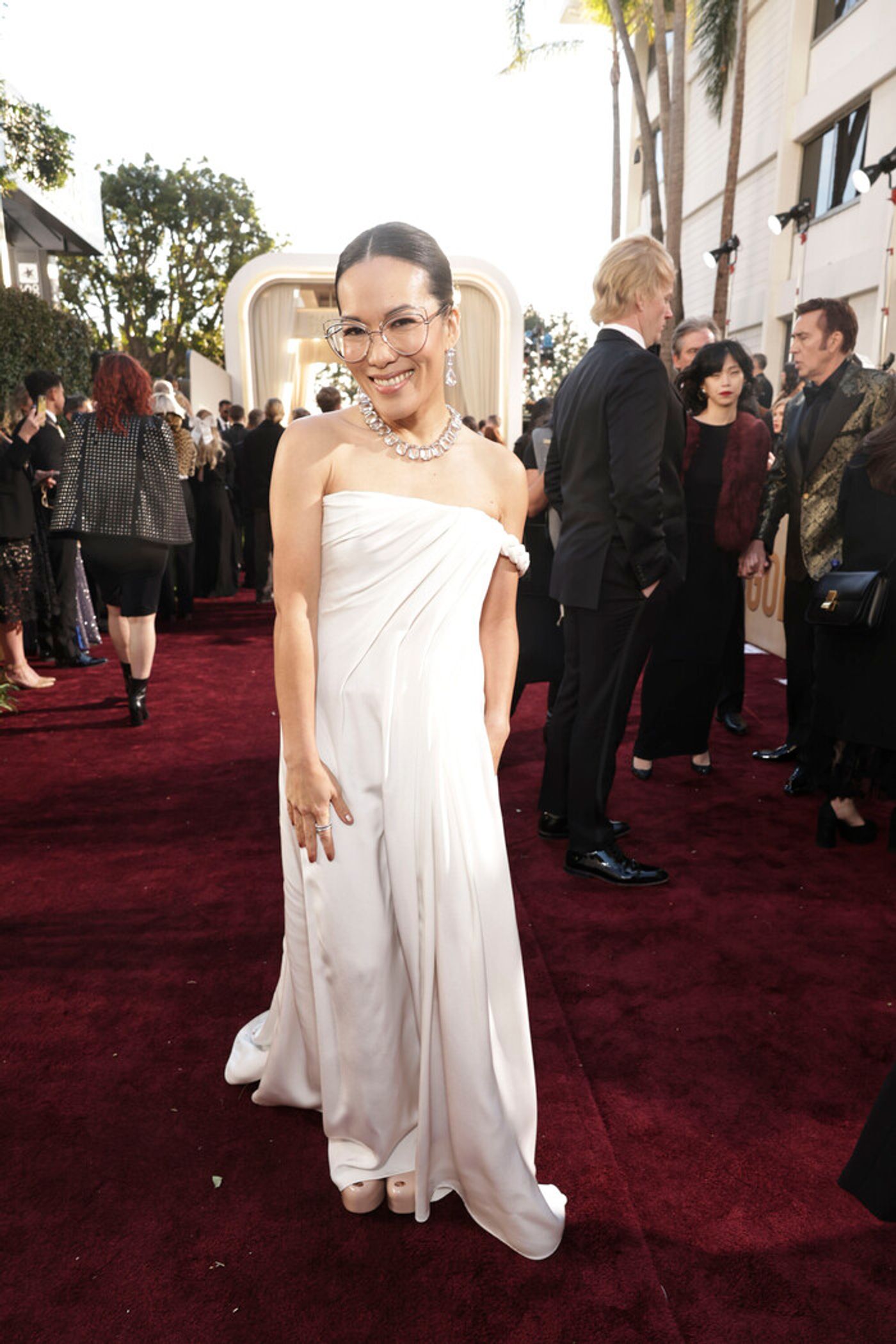 Photos: Inside the Golden Globes With Emma Stone, Taylor Swift & More  Image