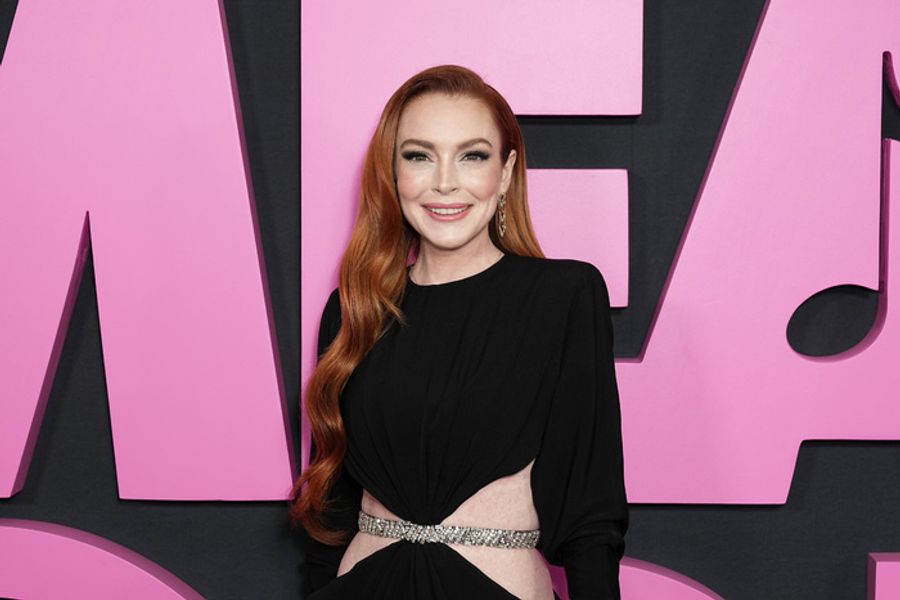 Photos: Inside the MEAN GIRLS Premiere With Tina Fey, Lindsay Lohan, Reneé Rapp & More Image