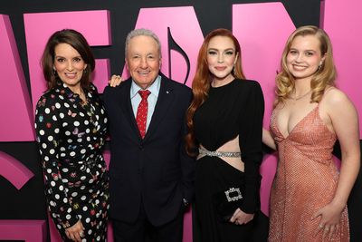 Tina Fey, Lorne Michaels, Lindsay Lohan and Angourie RiceTina Fey, Lorne Michaels, Li Photo