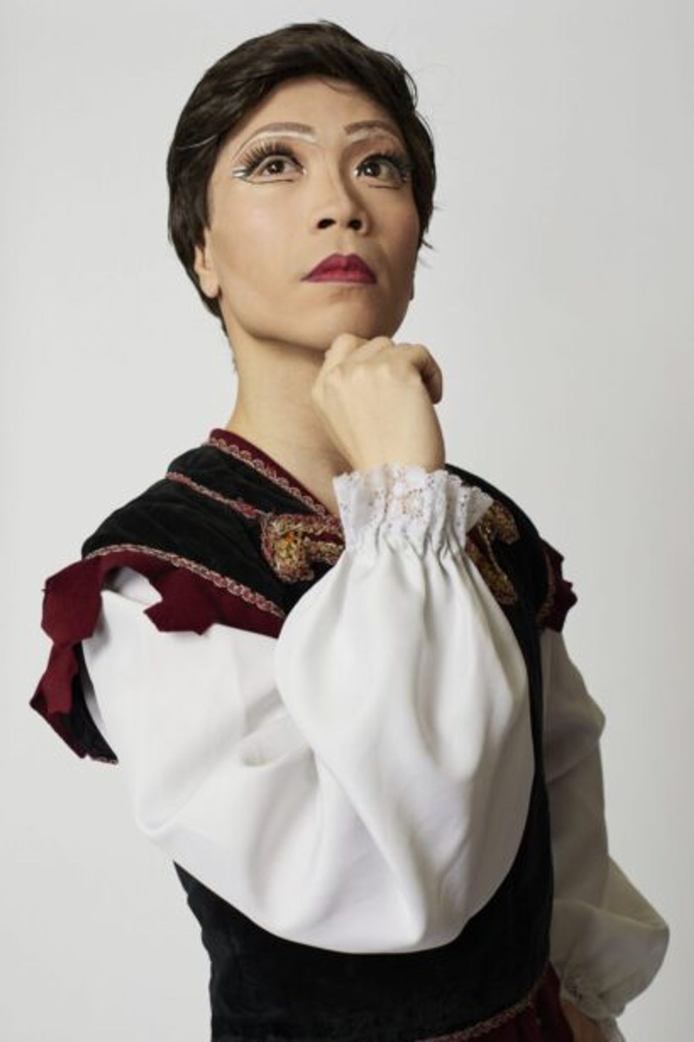Interview: Shohei Iwahama of LES BALLETS TROCKADERO DE MONTE CARLO Interview: Shohei Iwahama of LES BALLETS TROCKADERO DE MONTE CARLO Image