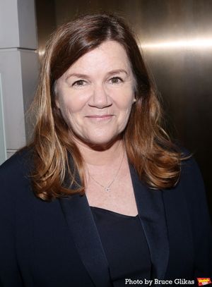 Mare Winningham  Photo