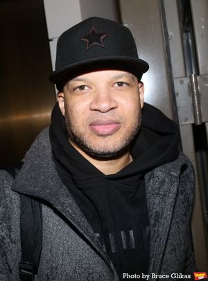 Glenn Davis @ BroadwayWorld Glenn Davis Photo