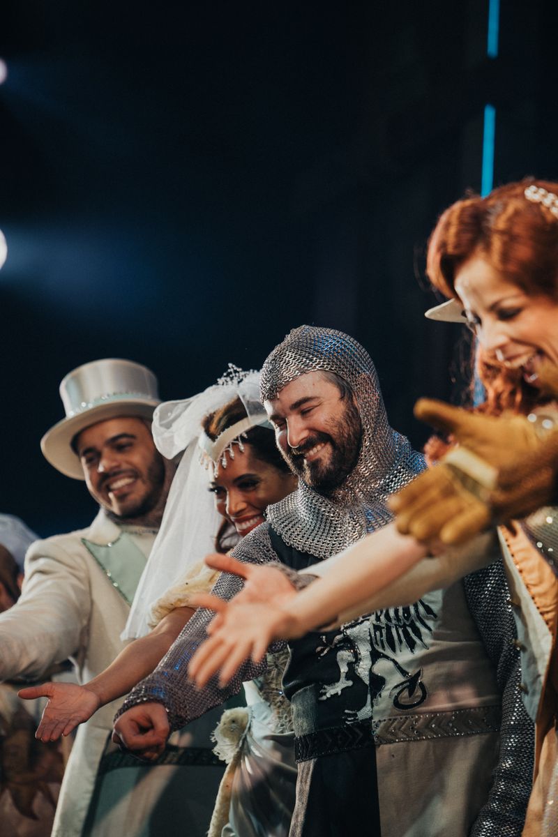Photos: Alex Brightman Takes First Bows in SPAMALOT on Broadway — photo 4 of 9