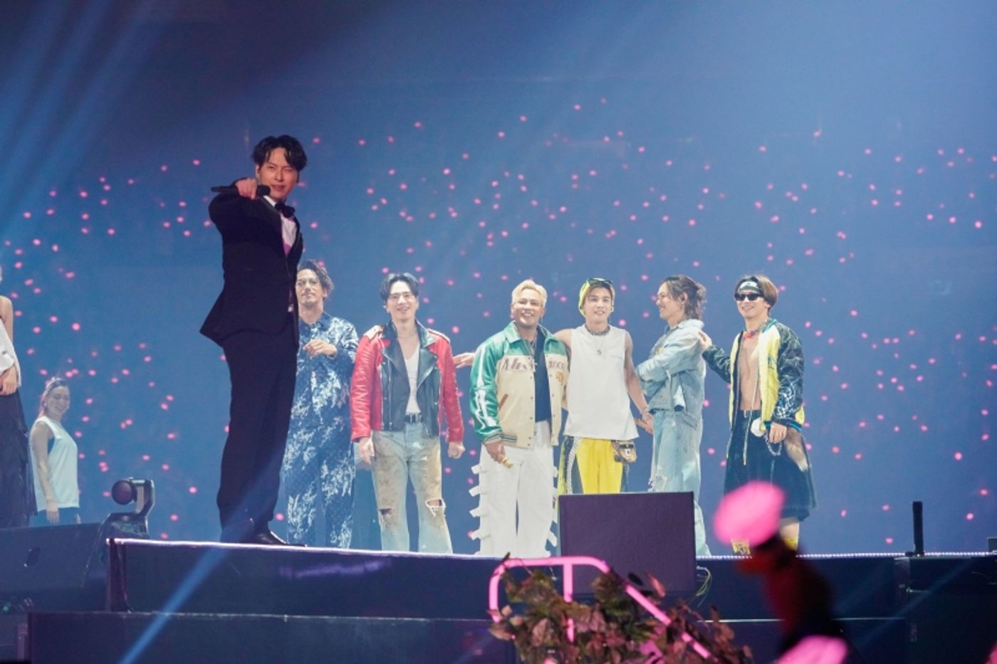 Review: J SOUL BROTHERS Ⅲ PRESENTS “JSB LAND” at Kyosera Dome (Osaka) Review: J SOUL BROTHERS Ⅲ PRESENTS “JSB LAND” at Kyosera Dome (Osaka) Image