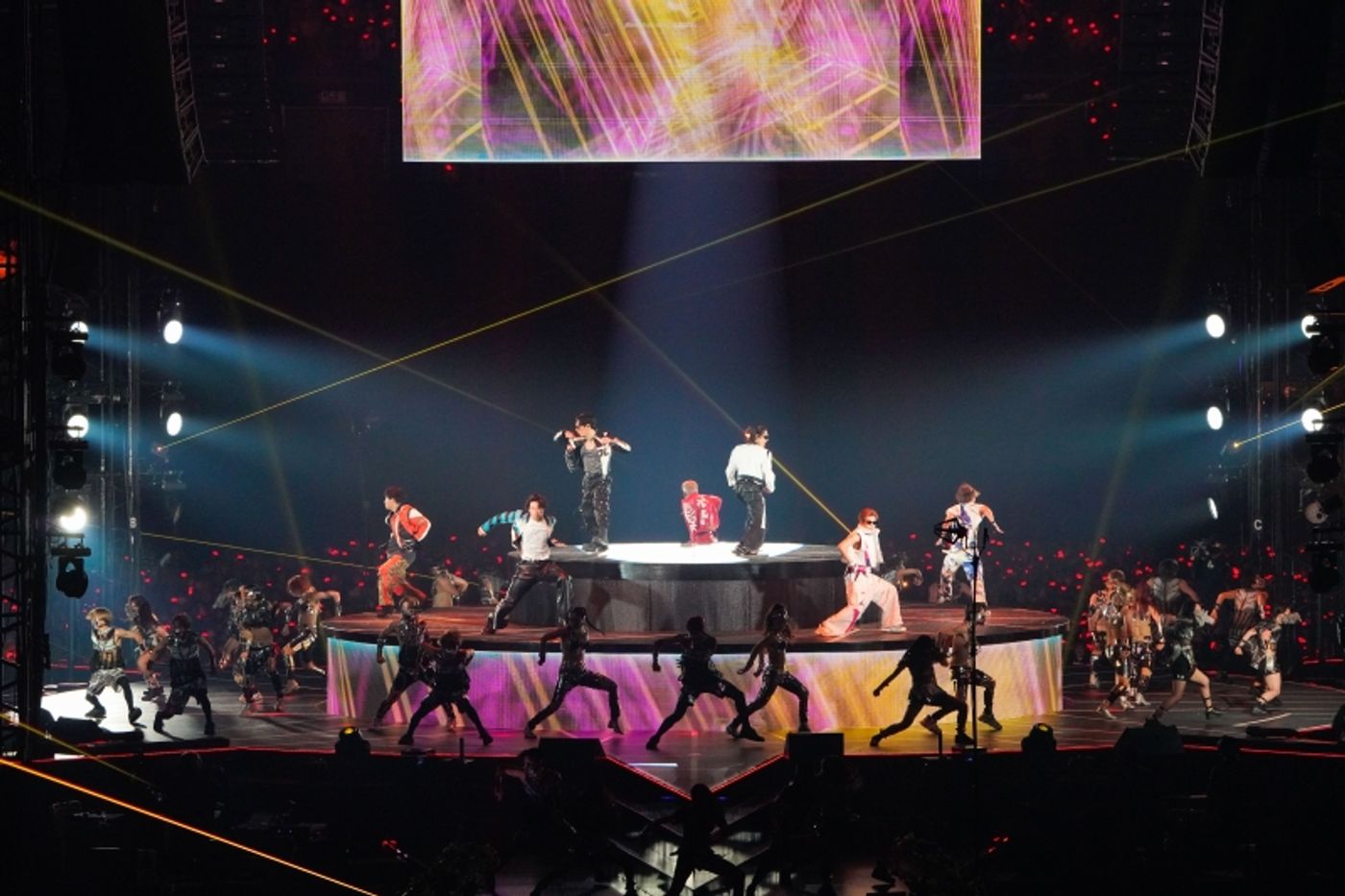 Review: J SOUL BROTHERS Ⅲ PRESENTS “JSB LAND” at Kyosera Dome (Osaka) Review: J SOUL BROTHERS Ⅲ PRESENTS “JSB LAND” at Kyosera Dome (Osaka) Image