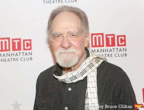 Richard Masur Photo