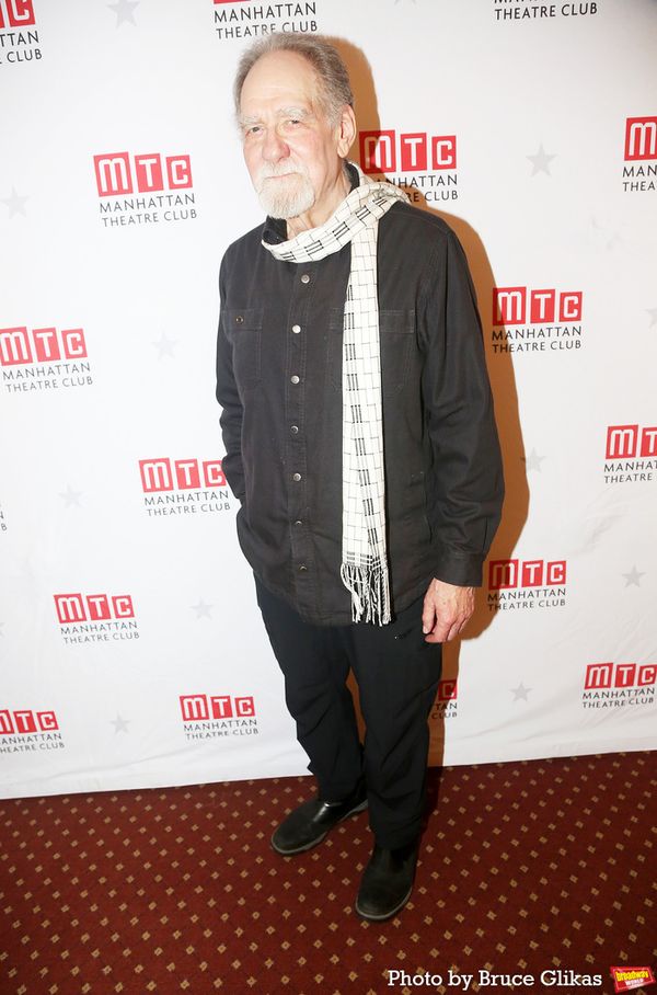 Richard Masur Photo