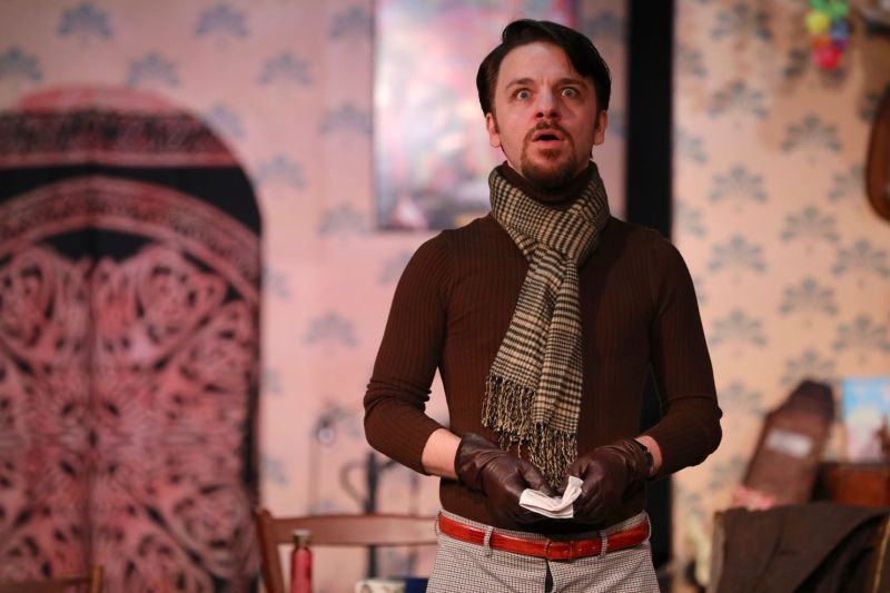 Review: EVERYBODY LOVES OPAL at Murry's Dinner Playhouse  Image