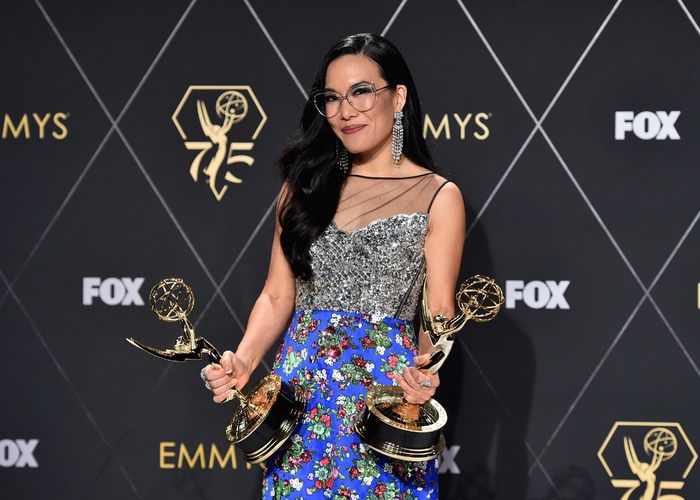 Photos: Inside the 75th Emmy Award With Niecy Nash-Betts, Jennifer Coolidge & More — photo 35 of 40