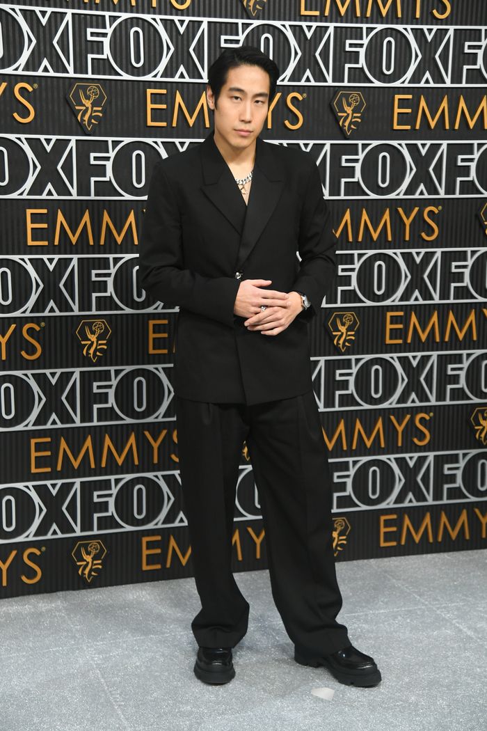 Photos: Inside the 75th Emmy Award With Niecy Nash-Betts, Jennifer Coolidge & More — photo 30 of 40