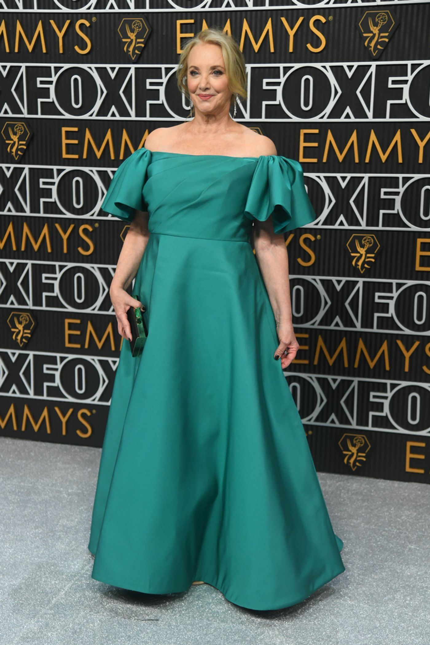 Photos: Inside the 75th Emmy Award With Niecy Nash-Betts, Jennifer Coolidge & More  Image