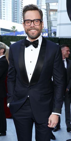 Joel McHale @ BroadwayWorld Joel McHale Photo