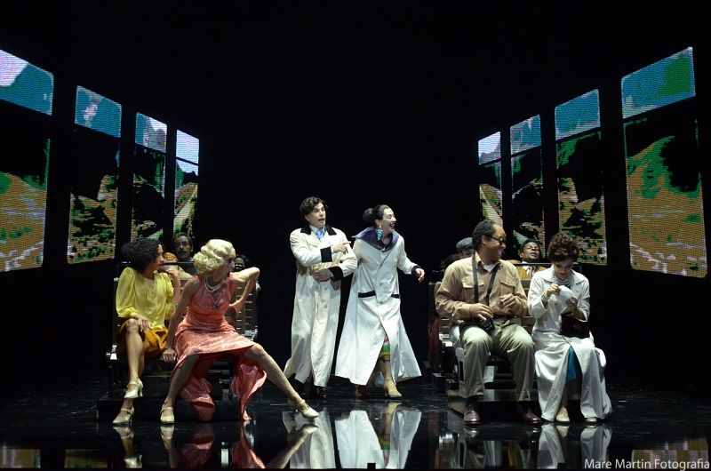 Brazilian Diva Claudia Raia Portrays Iconic Painter TARSILA DO AMARAL in a New Musical  Image