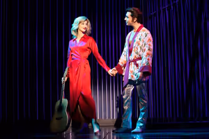 Amber Ardolino and Nick Fradiani @ BroadwayWorld Amber Ardolino and Nick Fradiani Photo