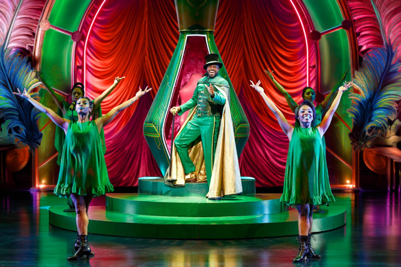 Photos: First Look At Wayne Brady In Broadway-Bound THE WIZ  Image