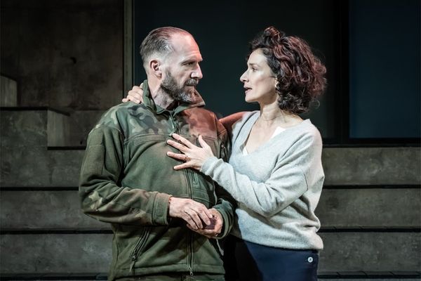 Ralph Fiennes and Indira Varma Photo