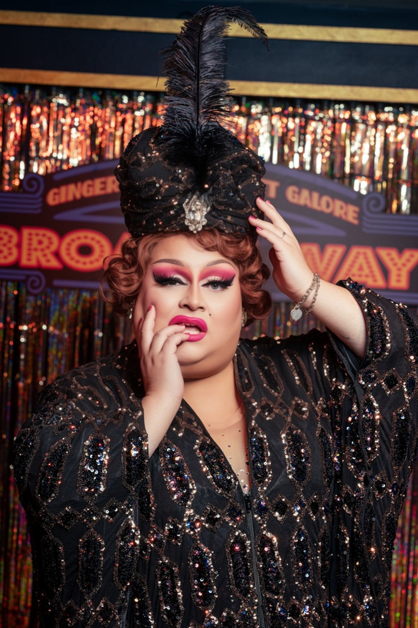 Photos: Ginger Minj Stars In THE BROADS' WAY With Gidget Galore, Now Playing At The Venus Cabaret  Image