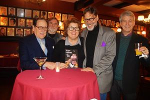 Peter Mintun, Robert Armin, Klea Blackhurst, David Staller, and Michael Colby @ BroadwayWorld Peter Mintun, Robert Armin, Klea Blackhurst, David Staller, and Michael Colby Photo